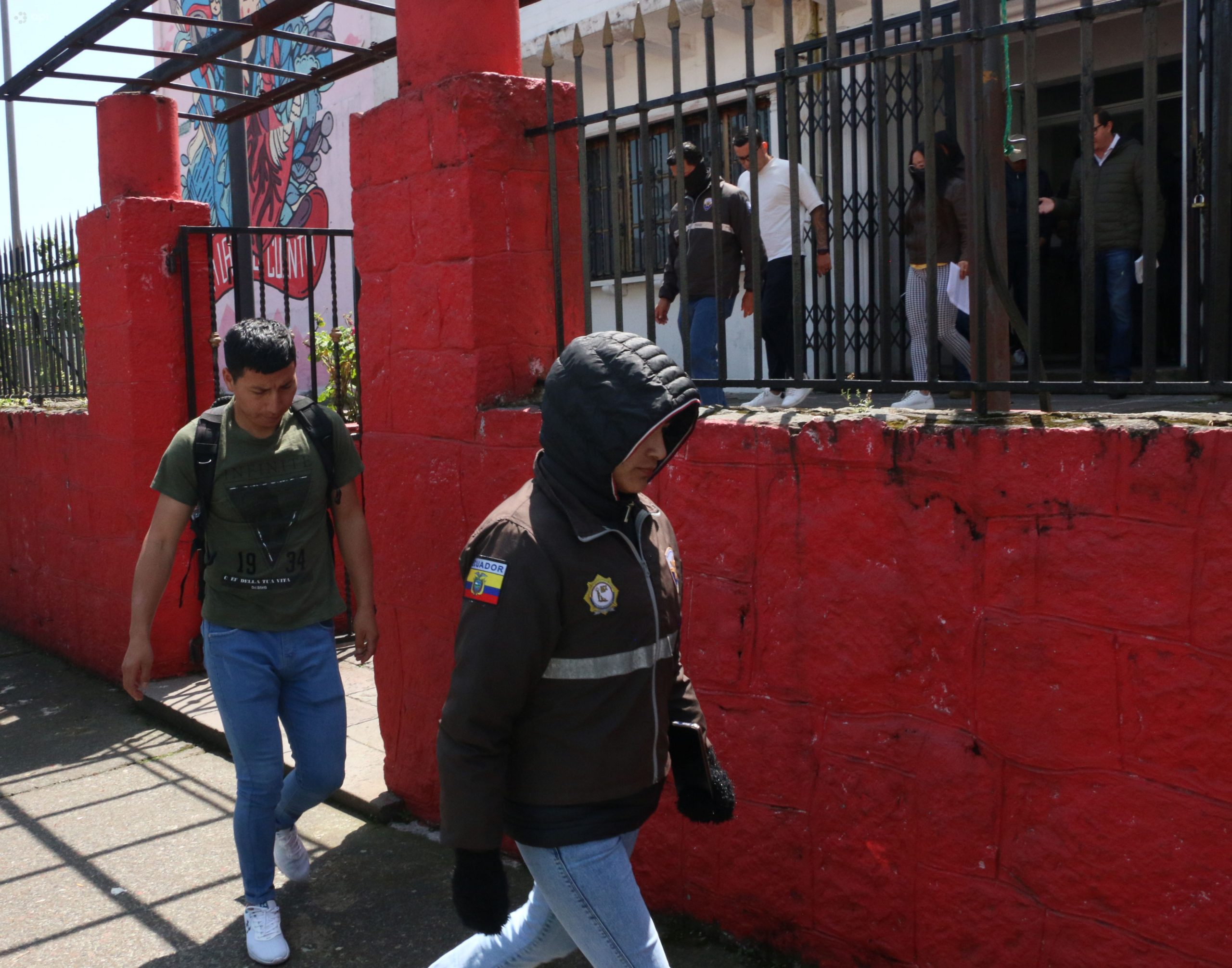 La intervención de la Policía en la sede de Alianza País