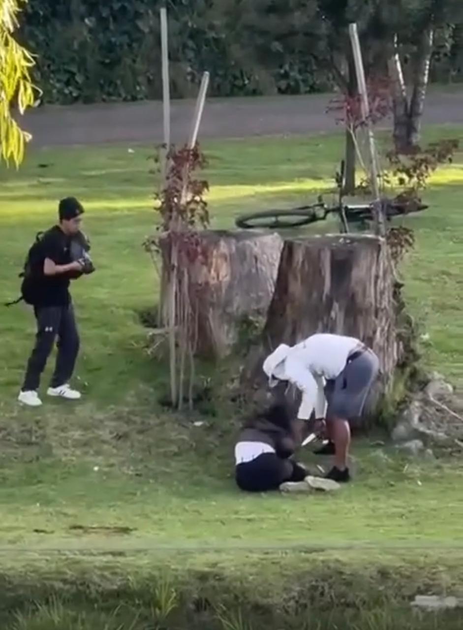 Delincuente asaltó a una pareja en la orilla del río Tomebamba, cerca del coliseo Jefferson Pérez. Denuncian la presencia constante de sospechosos.