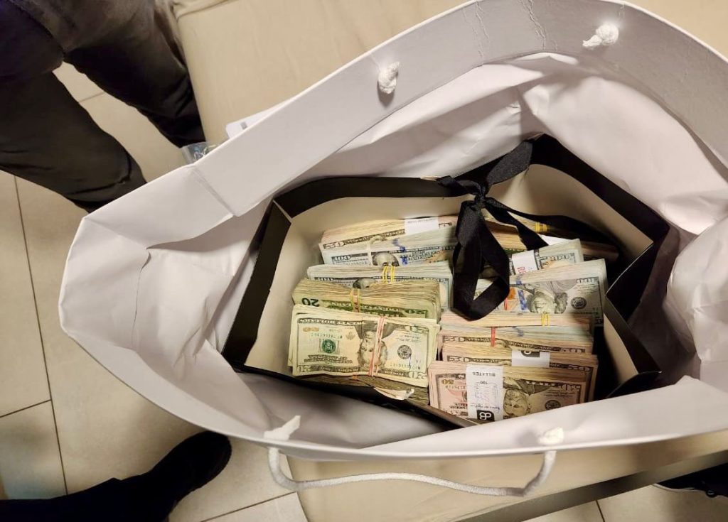 Dinero que se encontró en las detenciones que llevó adelante la Fiscalía/X