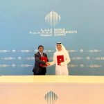El ministro de Producción, Comercio Exterior e Inversiones, Luis Alberto Jaramillo, y el ministro de Estado de Comercio Exterior de Emiratos Árabes Unidos, Thani bin Ahmed Al Zeyoudi. Foto: Gobierno