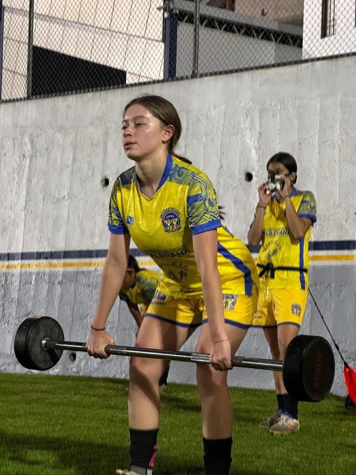 Natasha Arichábala, jugadora de Carneras UPS durante un entrenamiento.
