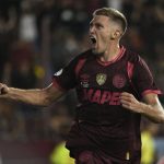 Rodrigo Castillo celebra gol de Lanús. Foto: Lanús