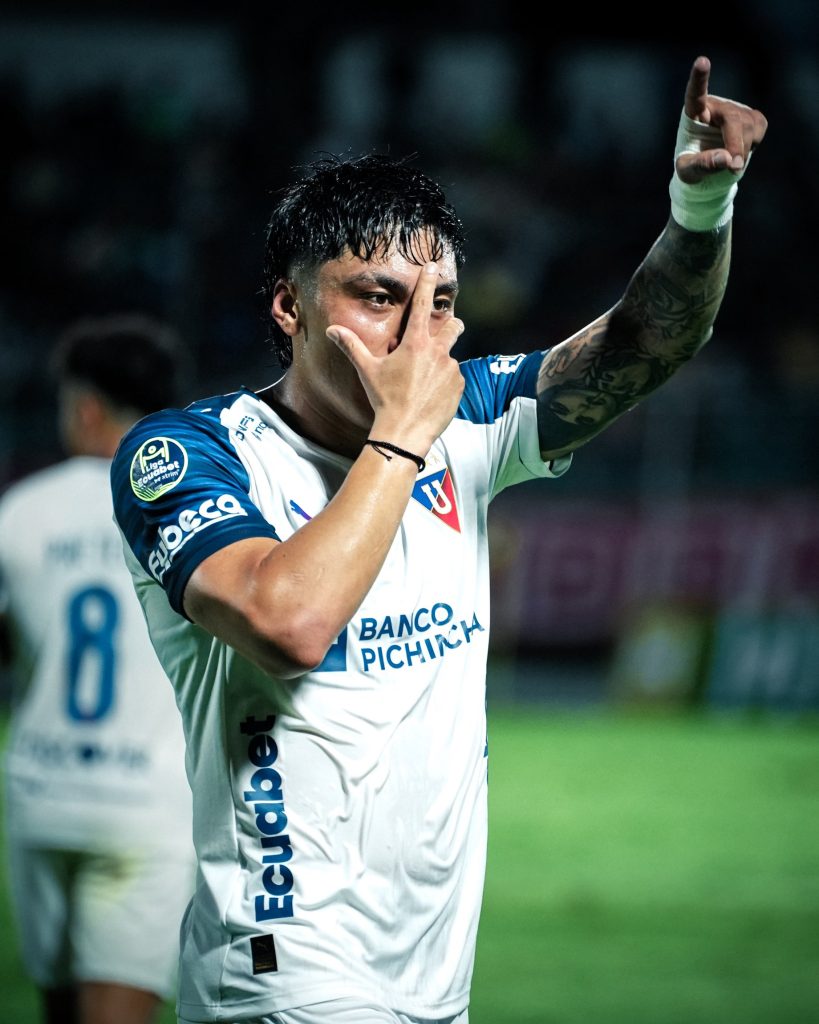 Alejandro Tobar celebra gol de Liga de Quito. Foto: Liga de Quito