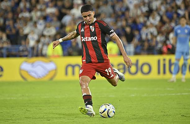 Kendry Páez durante partido de River Plate. Foto: River Plate