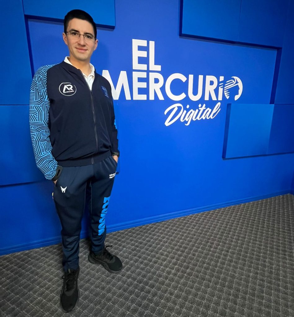 Fernando Pozo en Diaro El Mercurio. Foto: Andrés Mazza