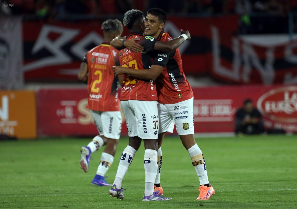 Deportivo Cuenca venció a Barcelona S.C. Foto: API