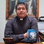 Óscar Narváez, secretario canciller y de comunicación de la Arquidiócesis de Cuenca, da el punto de vista de la entidad que representa en la ciudad. /Cortesía