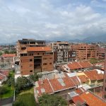 vecinos - puertas del sol