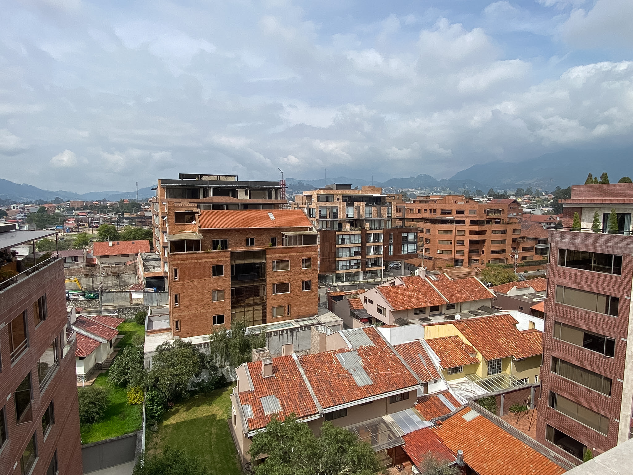 vecinos - puertas del sol