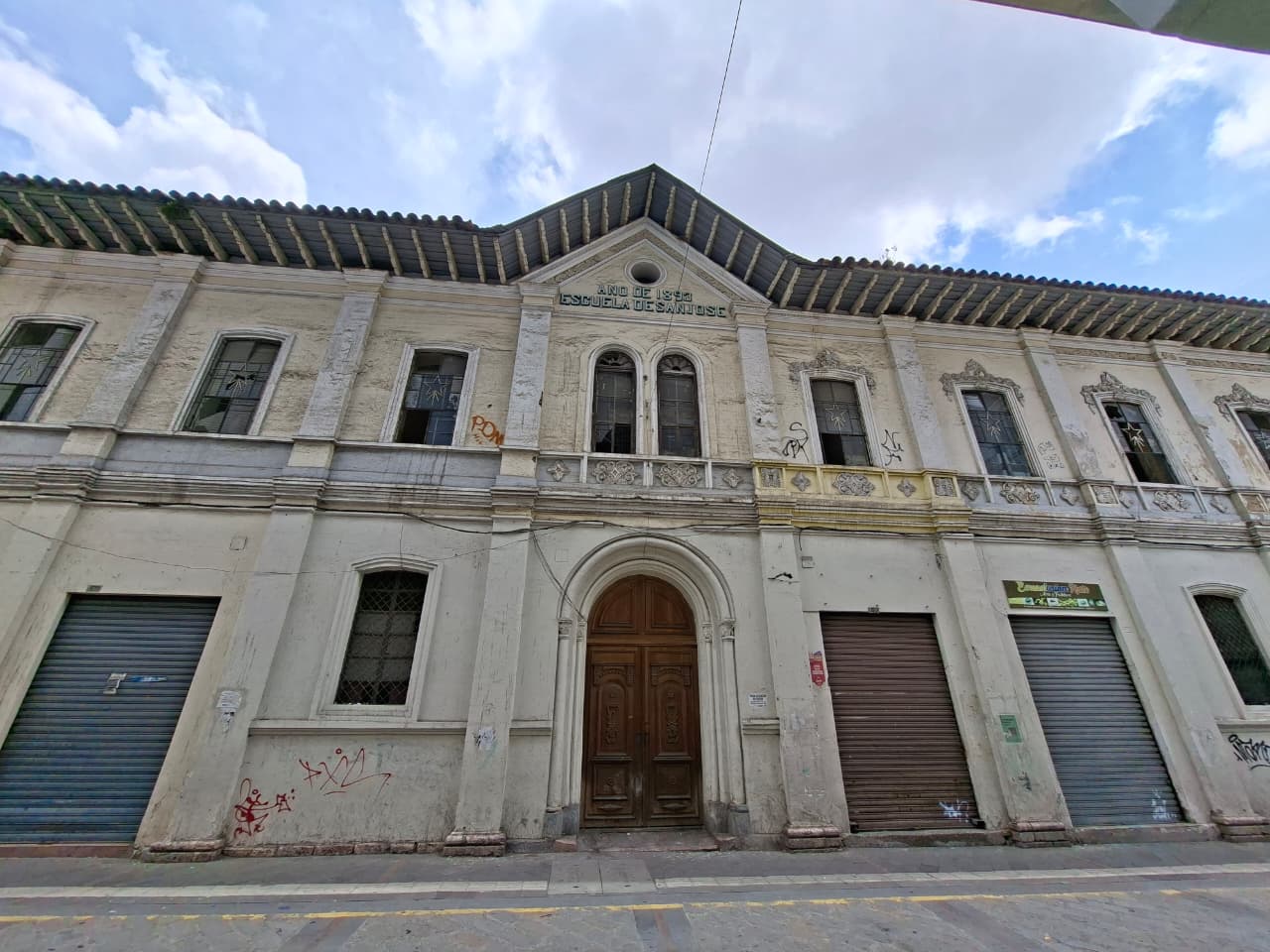 El excolegio Febres Cordero será restaurado en este 2026. Foto: El Mercurio