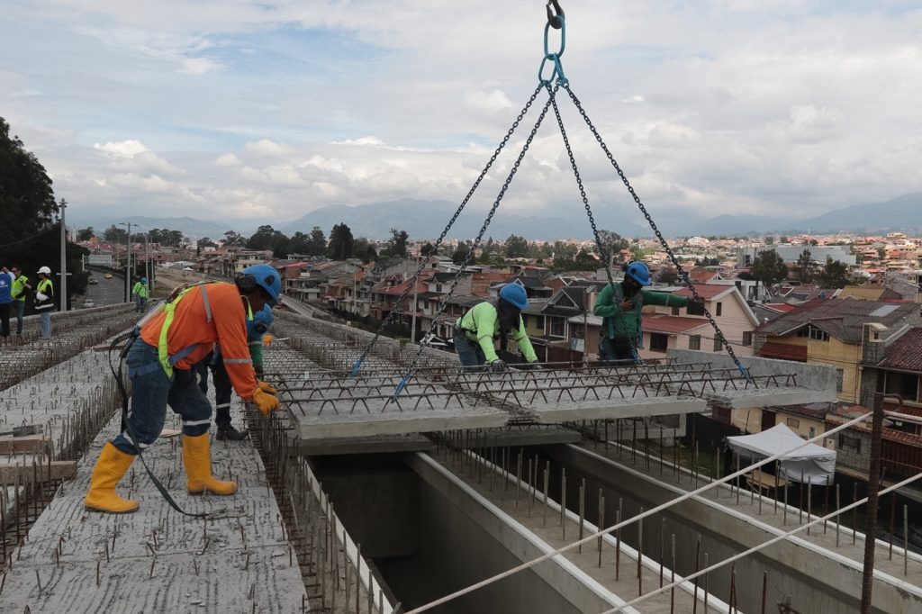 Trabajos en el Intercambiador de Manoy.