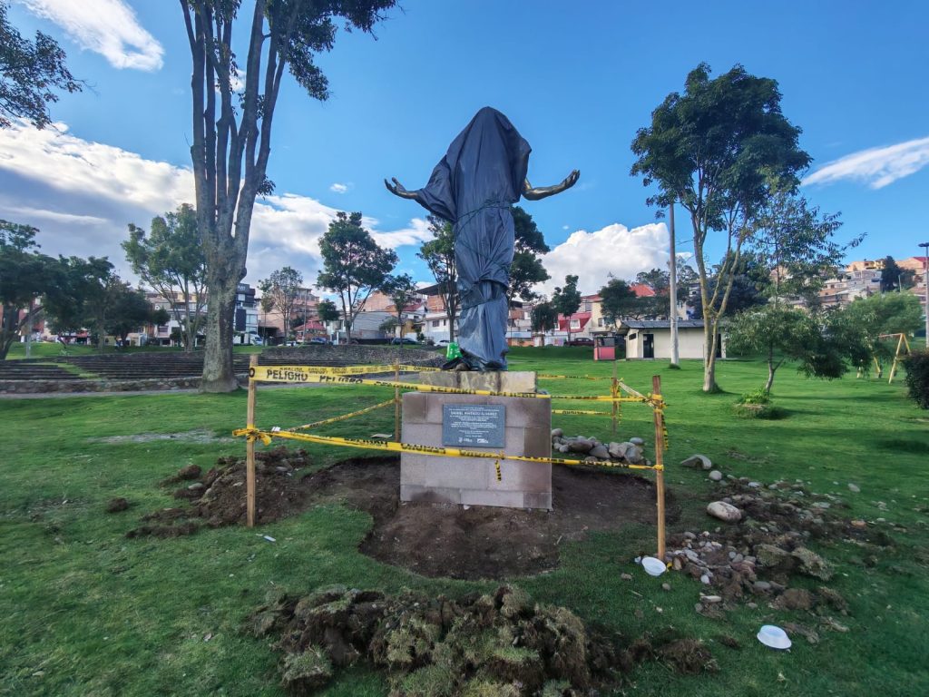 Monumento de Daniel Pintado