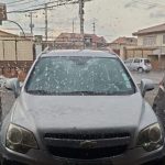 Granizo y lluvia en la ciudad de Cuenca.