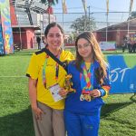 Dariana Heredia y su madre.