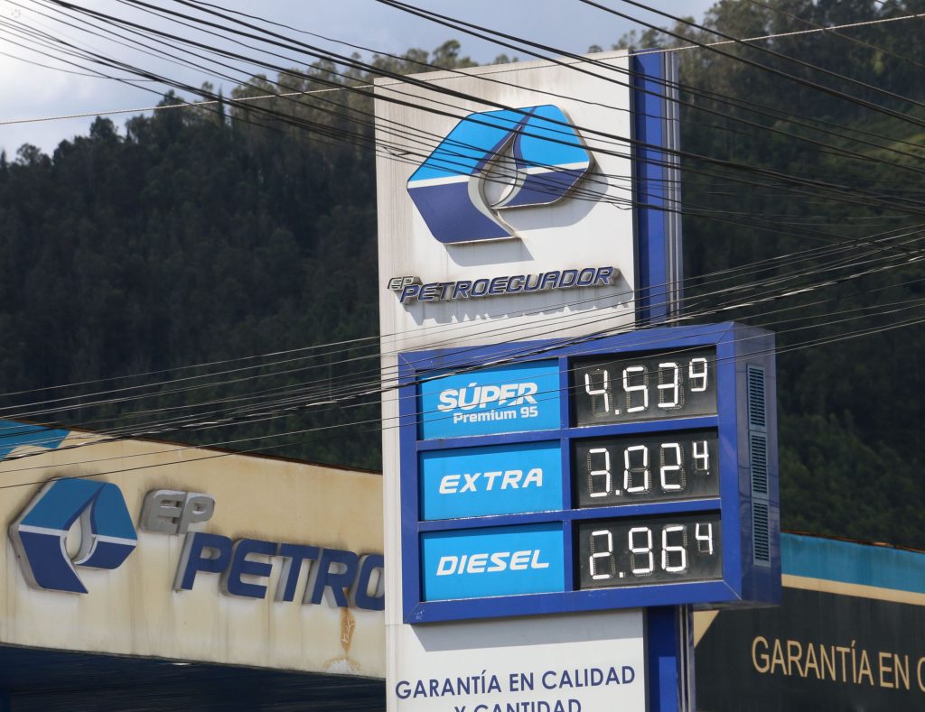 Las gasolinas en Ecuador subieron desde el 12 de abril. Foto: API