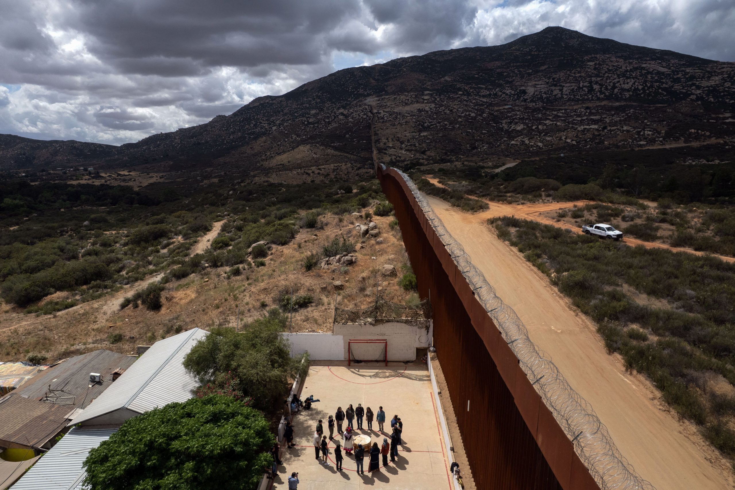 Trump dio la orden de no dar asilo a todo aquel que ingresar a Estados Unidos por la frontera sur. Foto: AFP