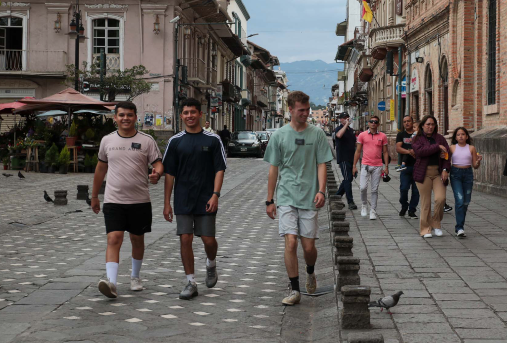 Cuenca vive el feriado por el Día del Trabajo con diversas actividades recreativas. /Archivo EL MERCURIO