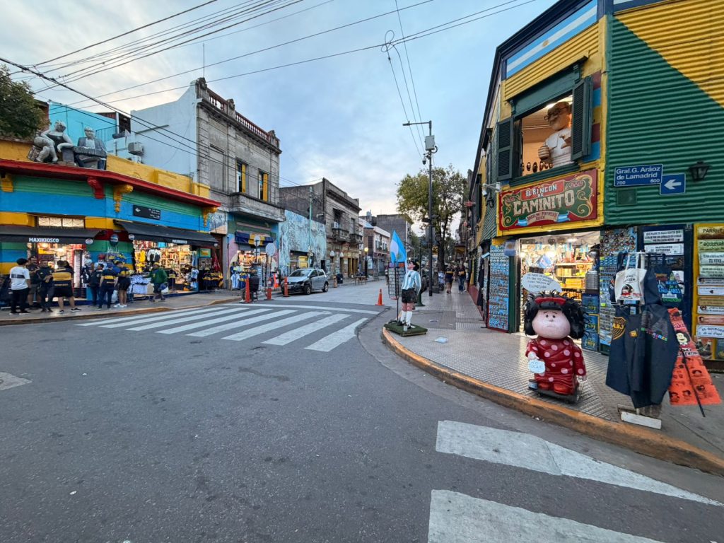 Barrio La Boca. Foto: Ismael Alvarado para El Mercurio