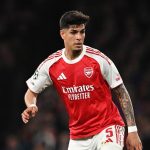 Piero Hincapié en su último cotejo con el Arsenal. Foto: Arsenal