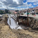 La calle Cuzco está cerrada tras un socavón. Foto: Municipio de Cuenca