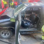 Los servicios de emergencia llegaron hasta el sitio para atender el accidente de tránsito. Foto: ECU911