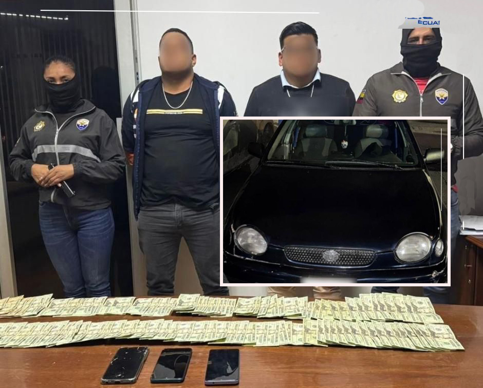 Dos presuntos extorsionadores fueron detenidos por la Policía en Cuenca. /Cortesía