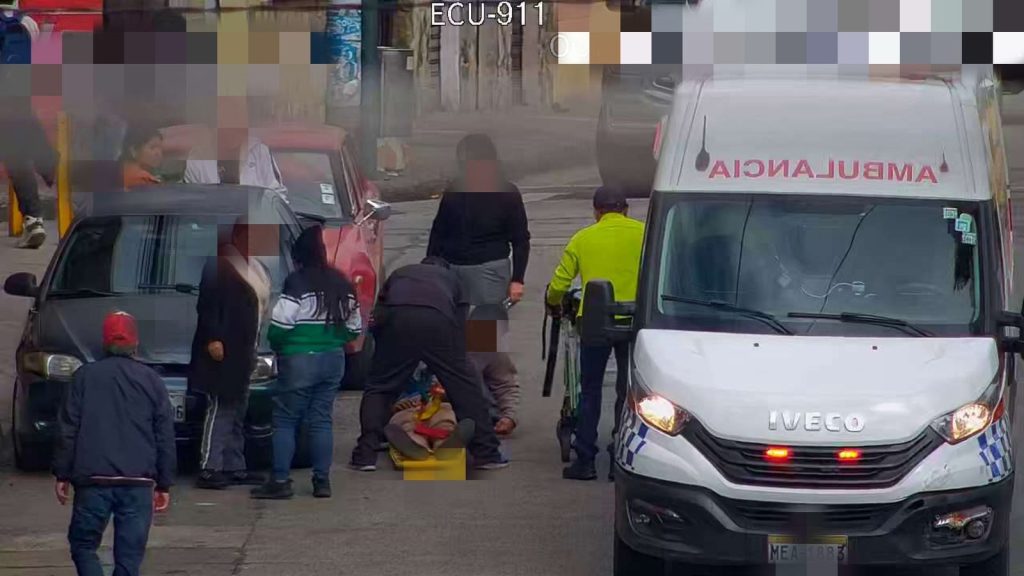 El accidente se registró en las calles Sangurima y Octavio Cordero. /Cortesía