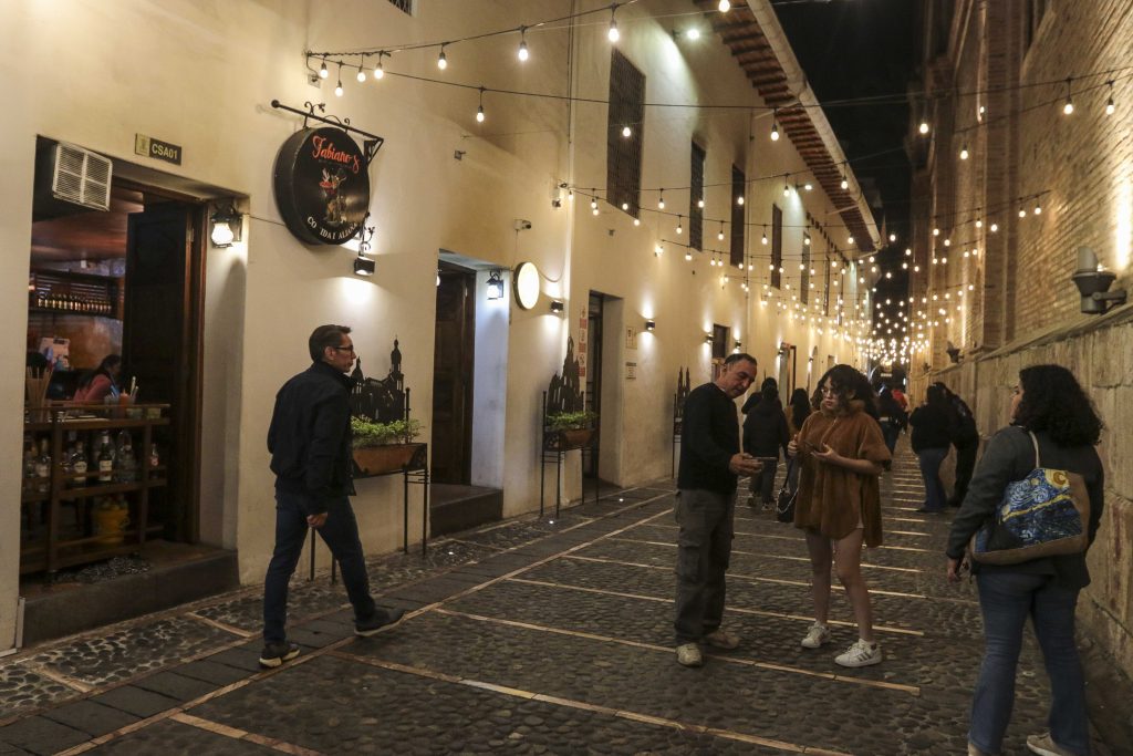 Cuenca tendrá dos oportunidades para recibir a turistas y dinamizar la economía. Foto: El Mercurio