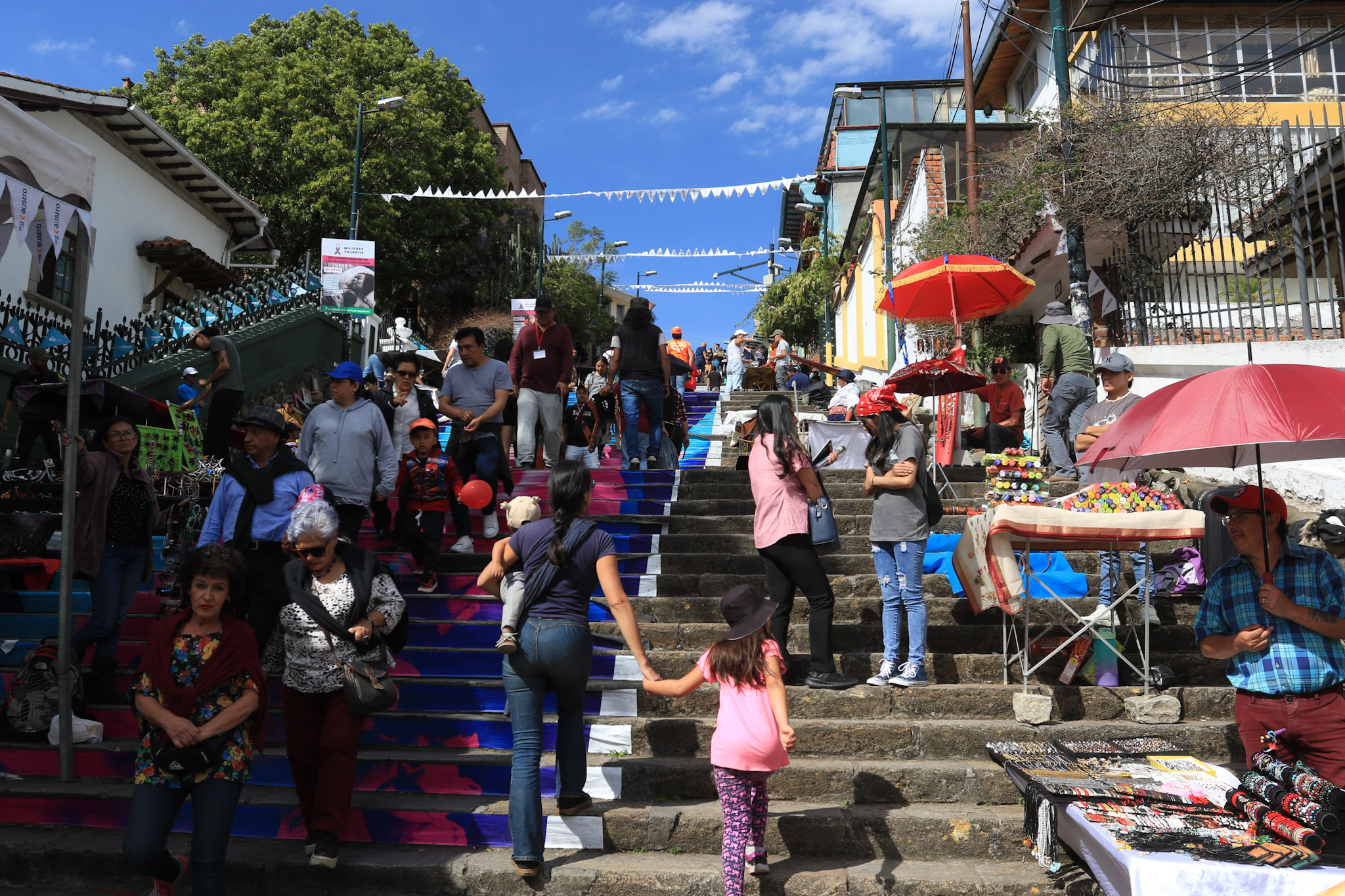 El Municipio de Cuenca convoca a gestores de la localidad a proponer eventos para la agenda festiva del feriado del 24 de Mayo. /ARCHIVO