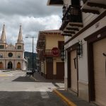 Locales cerrados por duelo en Chordeleg.