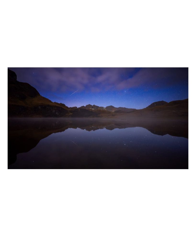 Un meteorito sobre el Parque Nacional Cajas. Foto: Andrés Mazza/El Mercurio