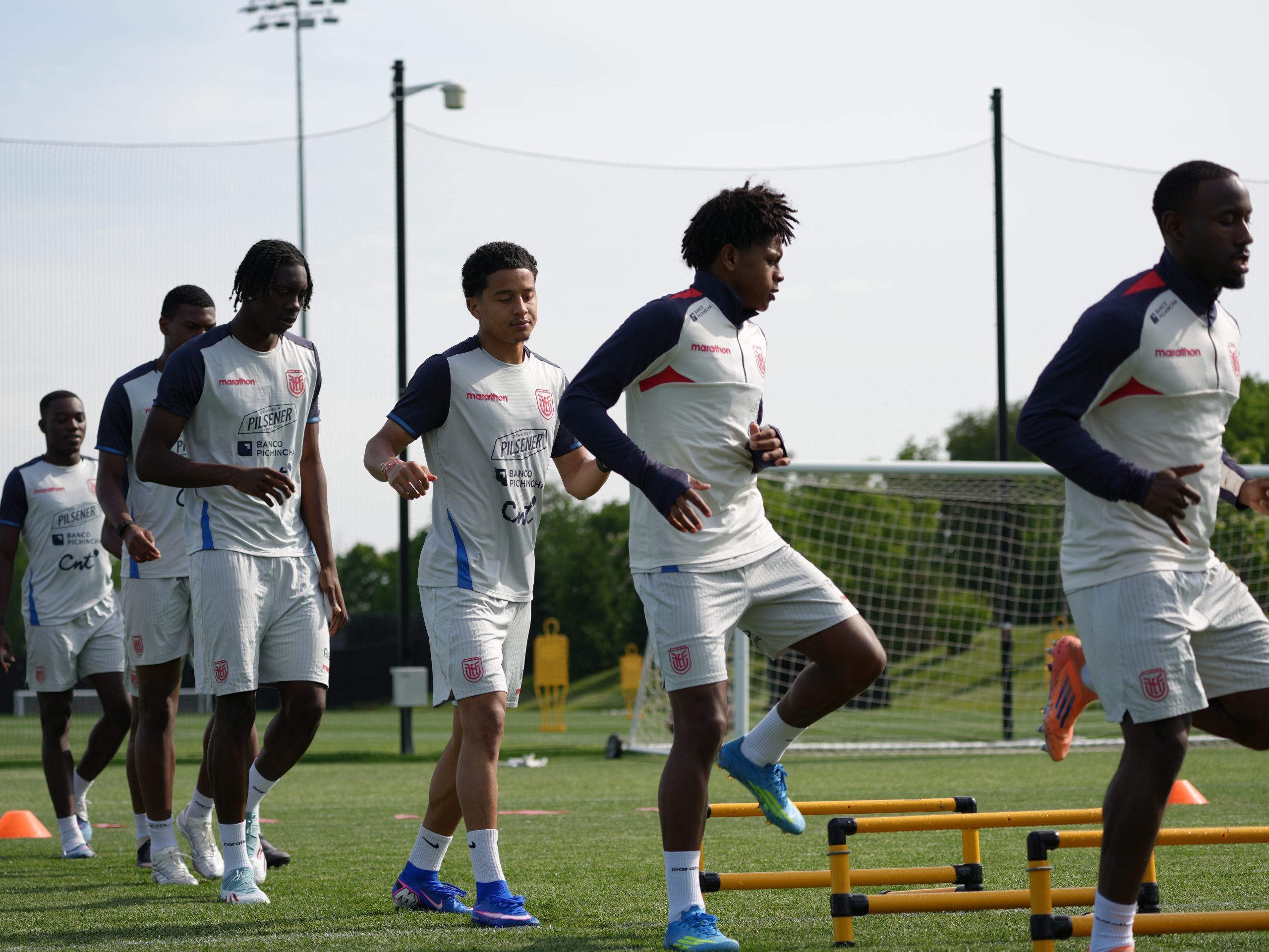 Ecuador entrena en Estados Unidos para enfrentar sus dos últimos amistosos antes del Mundial 2026. Foto: FEF