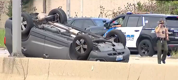 Niño ecuatoriano falleció en un accidente en EE.UU. El siniestro ocurrió en la autopista Eisenhower (I-290) en Chicago.