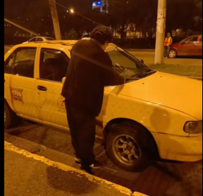 Se registró un nuevo asalto a un taxista. Ocurrió en las calles Julio Jaramillo y Antonio Neumane, en el sector del Parque de la Luz.