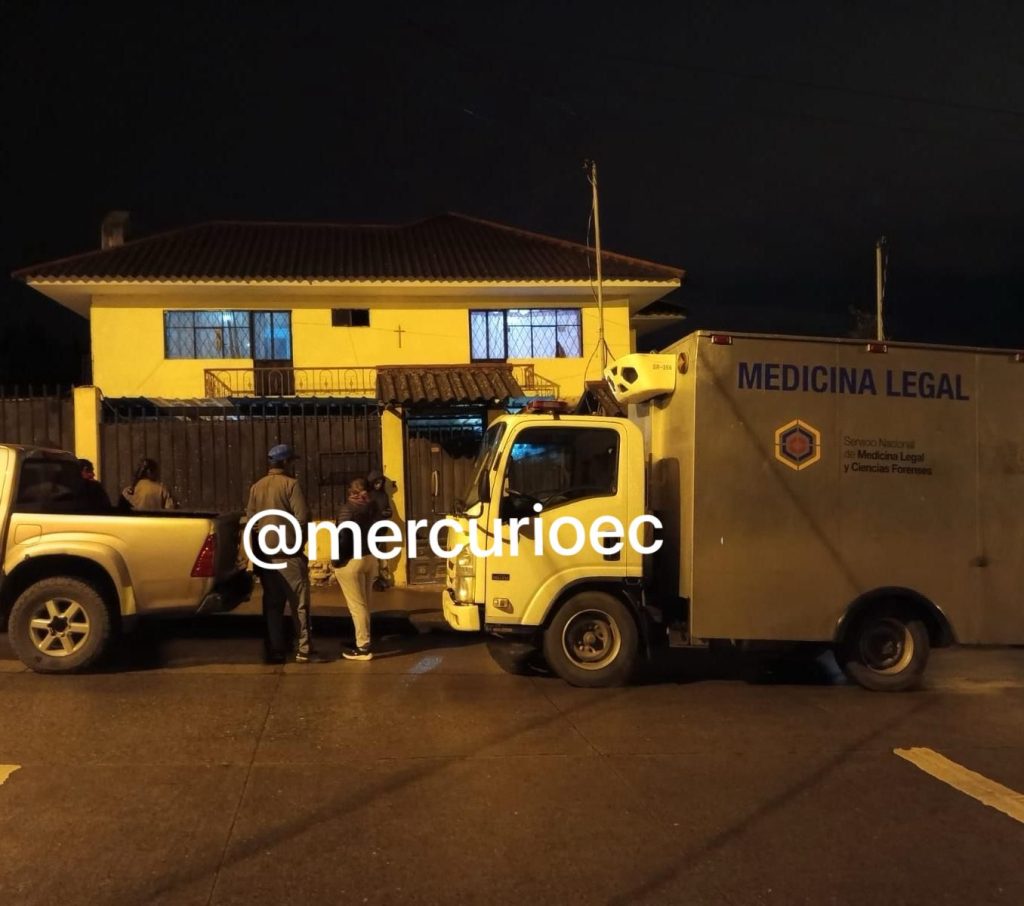 Dos mujeres de 69 y 51 años fueron halladas muertas con maniatadas y con fundas en la cabeza en un vivienda en las calles De los Cerezos y del Sarar, en Cuenca.