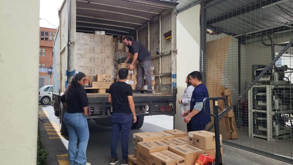 Hospital Vicente Corral Moscoso recibe lote de medicinas. Son para onsulta externa, emergencia, hospitalización y quirófano.