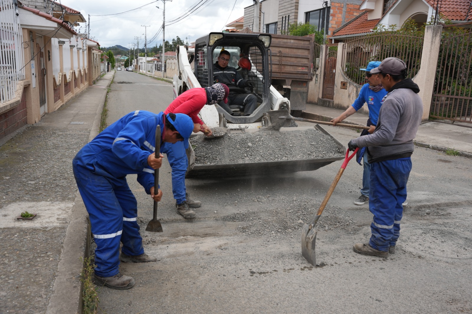 Azogues - bacheo