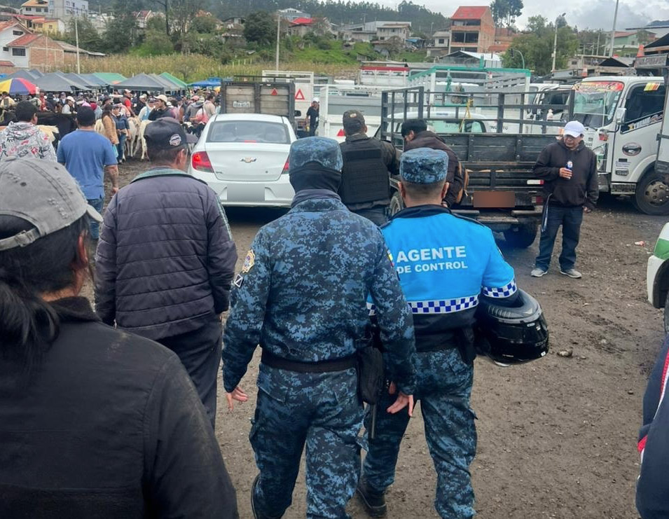 Un ciudadano fue aprehendido en el sector de El Camal por presuntamente cometer un delito. /Cortesía
