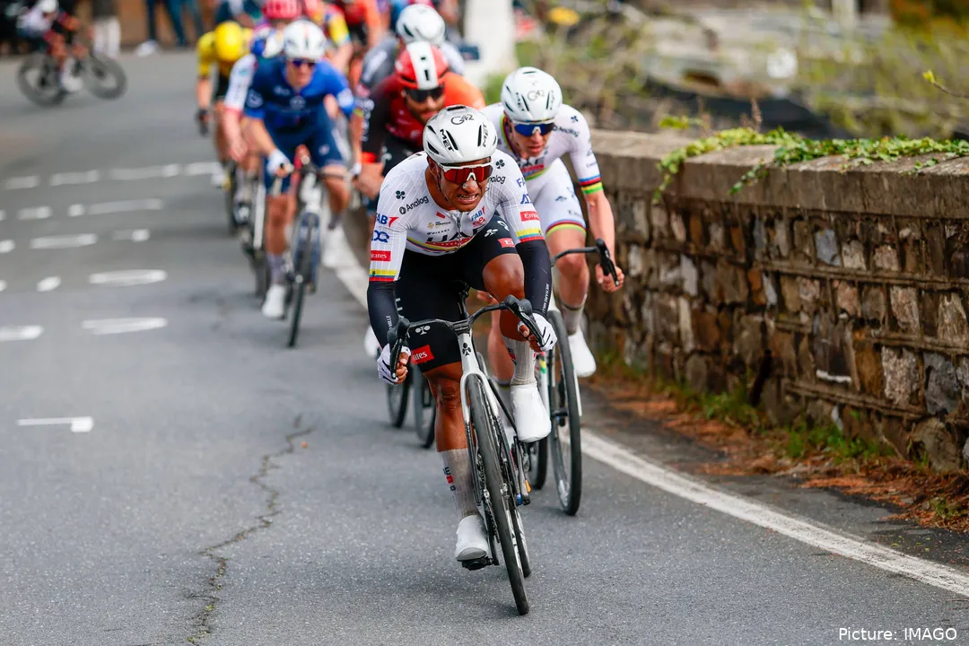 Jhonatan Narváez gana la cuarta etapa del Giro de Italia. Foto: Cortesía