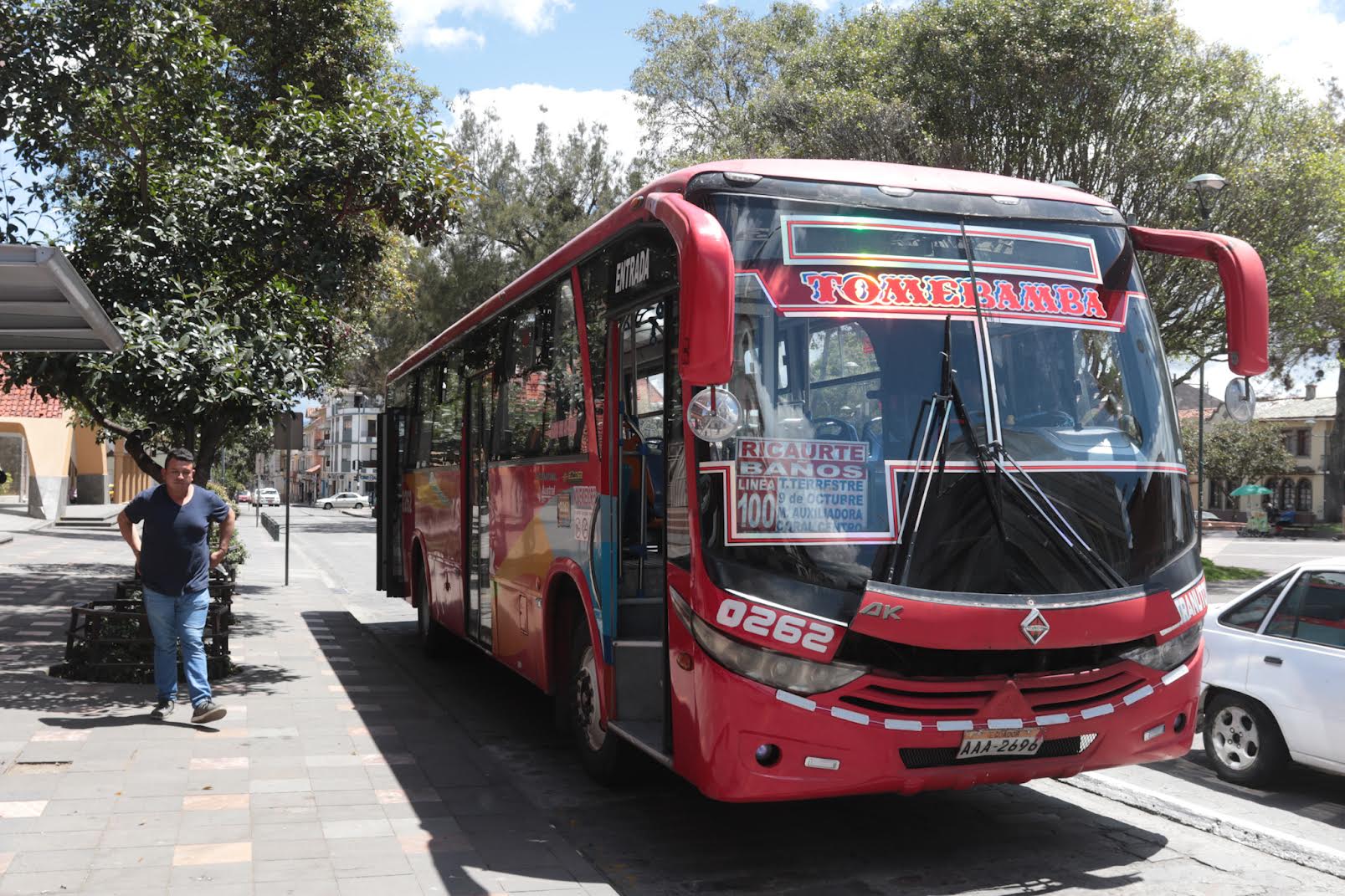 Se anuncian sanciones para los transportistas que no brinden el servicio de buses urbanos en Cuenca después de las 19:00. /XCA