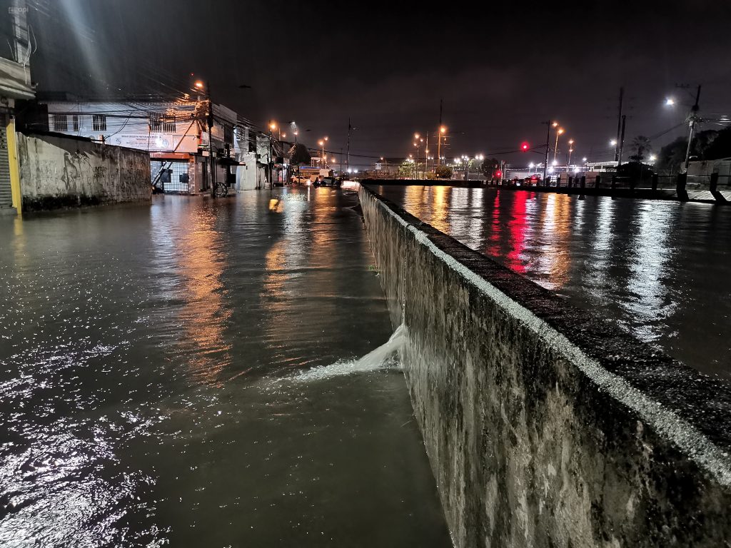 Se prevé que el fenómeno de El Niño se intensifiqué a finales de año. Foto: API