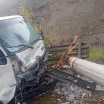 El siniestro vial involucró a varios automotores sobre la autopista en el acceso a la parroquia Paccha. /Cortesía