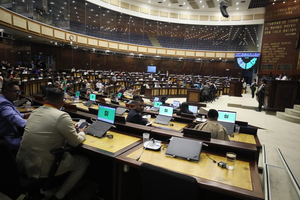 La Asamblea Nacional aprobó el proceso de fiscalización sobre los informes de Contraloría que involucran a Gobiernos Autónomos Descentralizados del país. /Cortesía