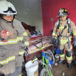 Personal del Cuerpo de Bomberos atendió la emergencia que dejó una persona herida. /Cortesía