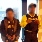 Un ciudadano fue detenido por agredir a un agente de la EMOV EP durante un control de tránsito.