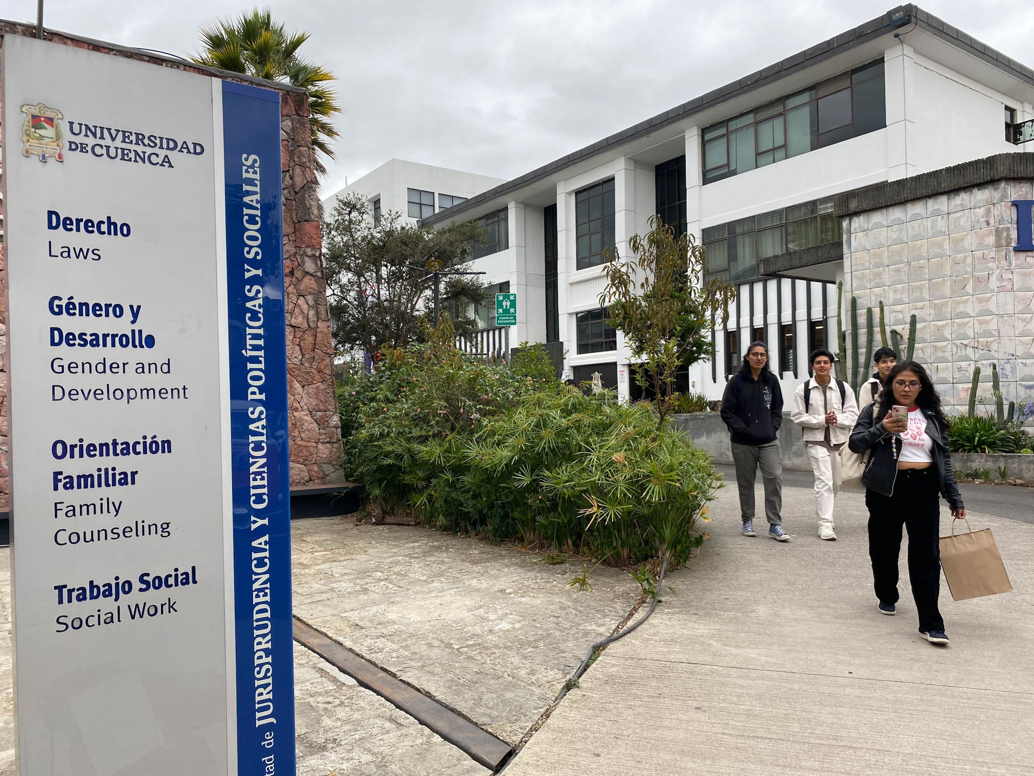 La Universidad de Cuenca se prepara para su proceso de admisión 2026. Foto: El Mercurio