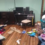 Delincuentes encapuchados asaltaron una vivienda en el Centro Histórico de Cuenca.