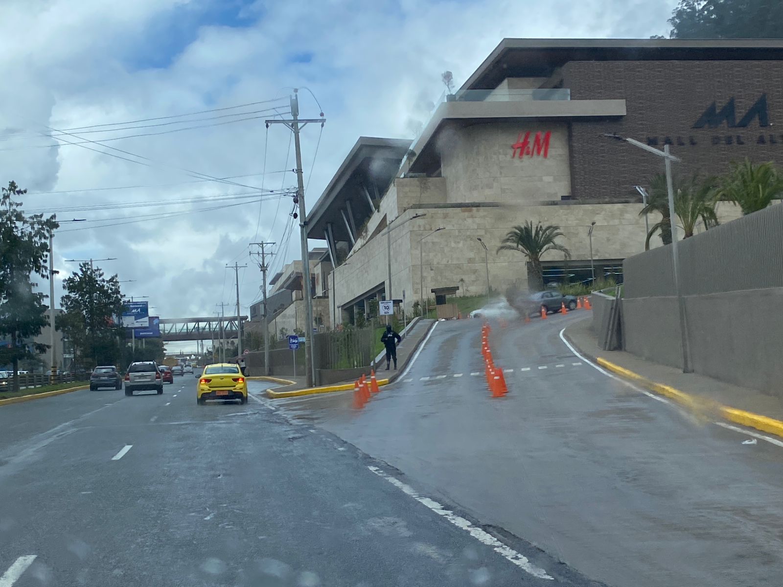 Autopista Cuenca-Azogues
