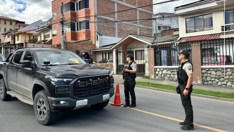 La Policía Nacional reforzará los operativos en Cuenca y en la provincia del Azuay tras la declaratoria del estado de excepción. Foto: Policía Nacional