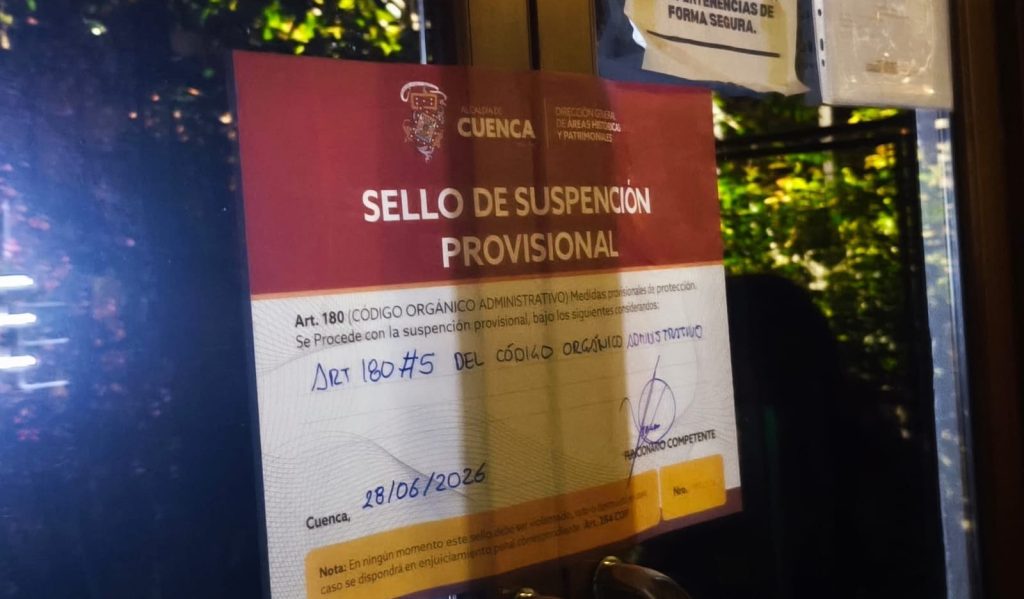 El Municipio de Cuenca clausuró espacios en el Centro Histórico tras un operativo. Foto: Municipio de Cuenca